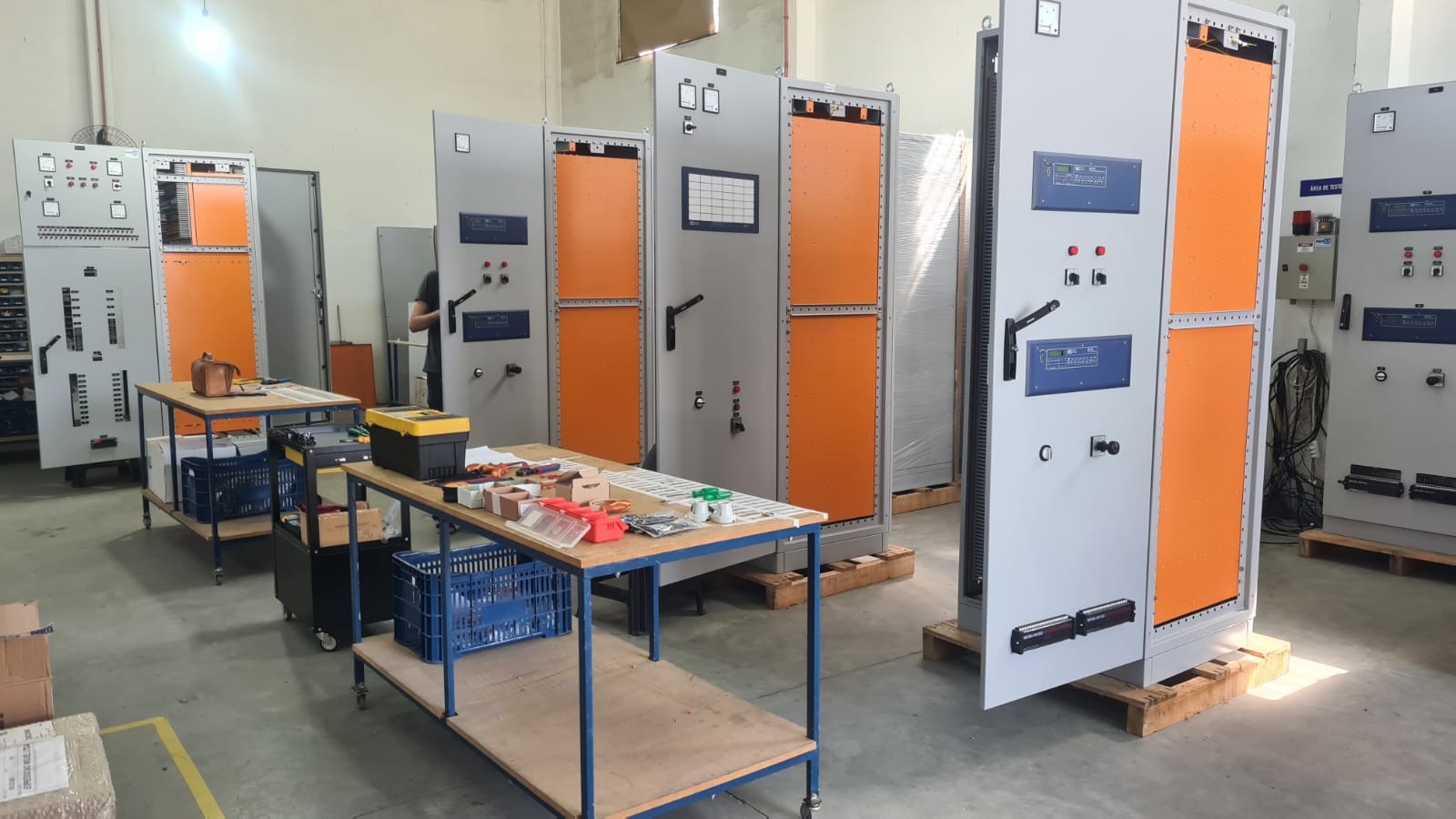 WhatsApp Image 2023-11-09 at 17.44.50 (1)